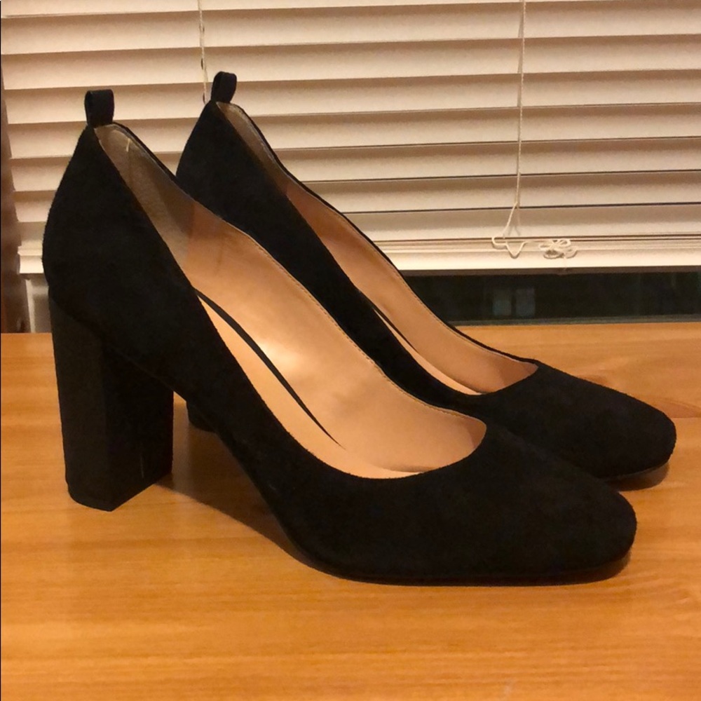 Black heels